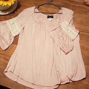 Flowy pink with lace